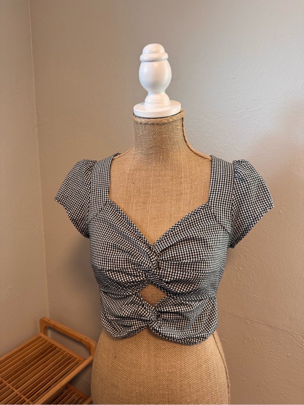 URBAN Romantics Black & White Gingham Front-Twist Crop Top